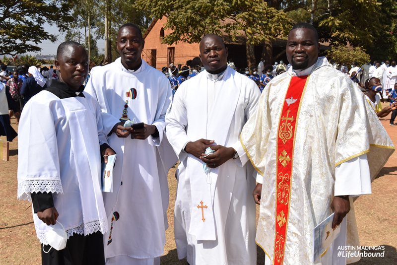 priests at the Episcopal Consecration