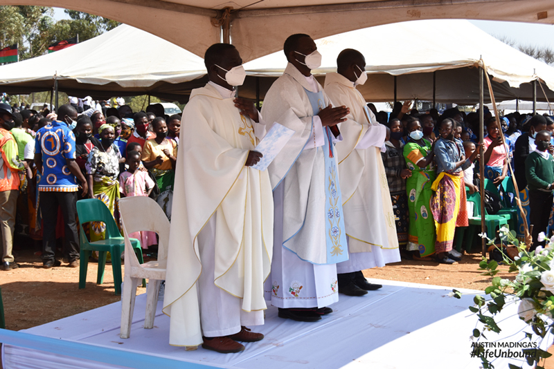 Bishop-elect Peter Chifukwa with Fr Henry CHinkanda and Monsignor John Chithonje