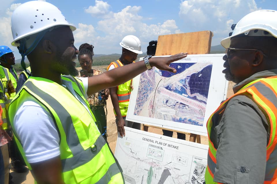 Honorable Sosten Gwengwe, Minister of Trade and Industry, during his visit to Kambadwe Cooperative in Chikwawa