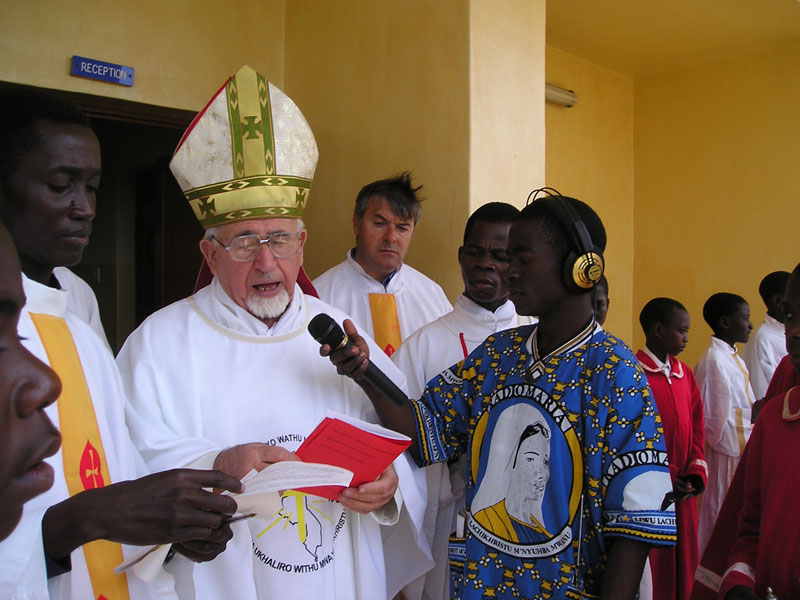 Bishop Alessandro Assolari of Mangochi inaugurating Radio Maria Malawi